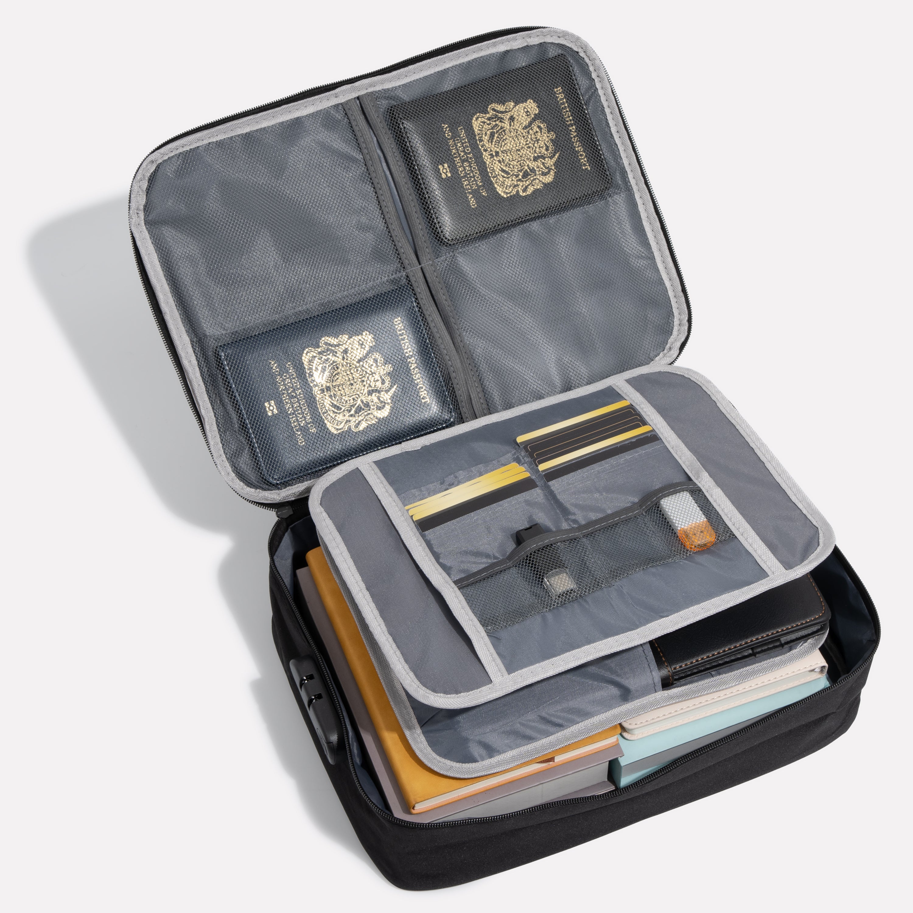 TravelSafe Document and Passport Bag