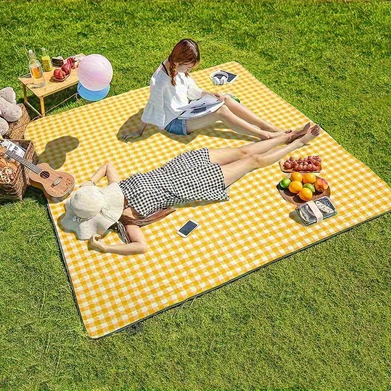 HarbourFold Outdoor Blanket